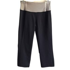 Lululemon Gather and Crow Crops Capris Leggings Size 4 Black Tonka Stripe Cashew